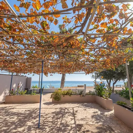 Akrogiali شقة فندقية