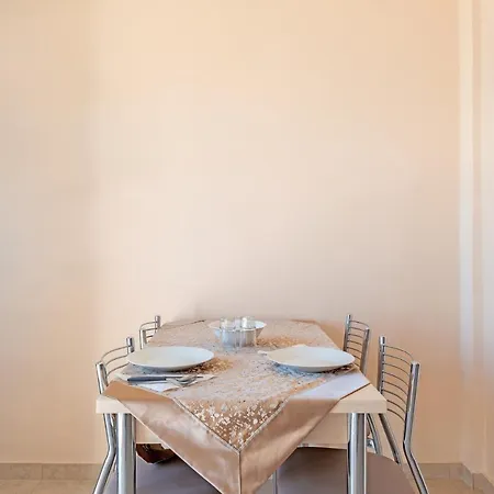 Akrogiali 3* بوروس