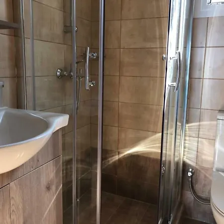Akrogiali Lägenhetshotell